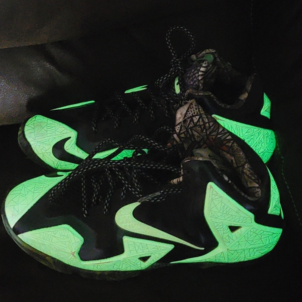 Nike Lebron Shoes 11‎ All Star Gator King Basketball Gumbo Kids Youth Glow 5Y